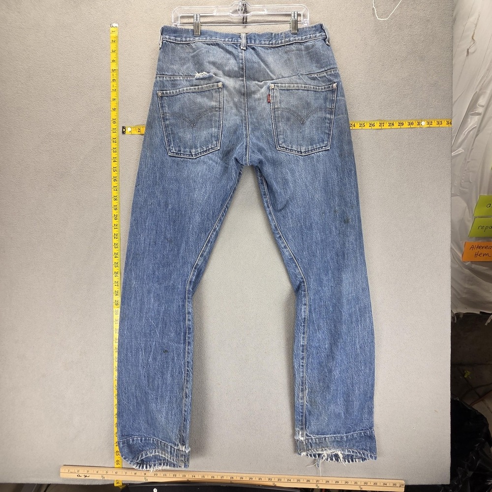 Vintage Levis Engineered Jeans Mens Blue Twisted Button Fly Fits 32x33 - Picture 2 of 16